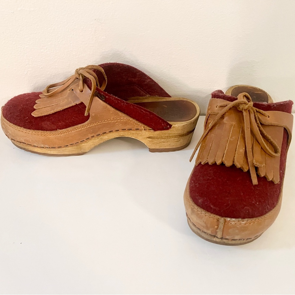 Vtg Sanita Danish Wool/Leather Clogs